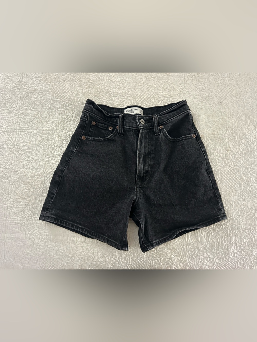 NWOT Abercrombie & Fitch Denim Dad Short